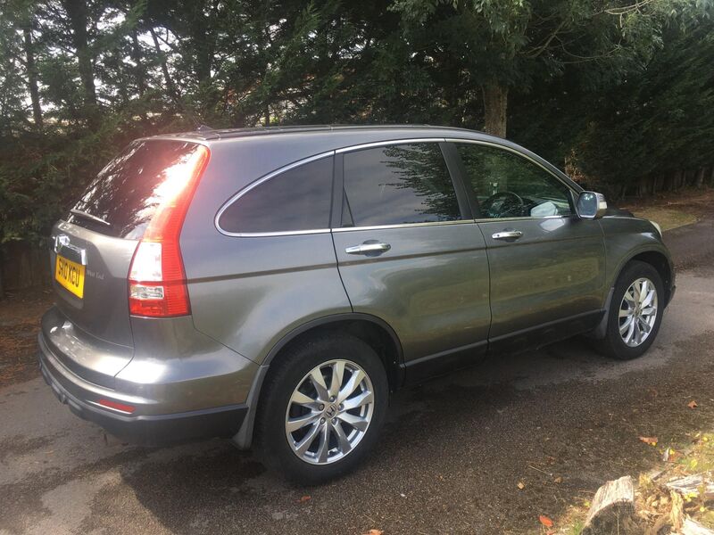 HONDA CR-V