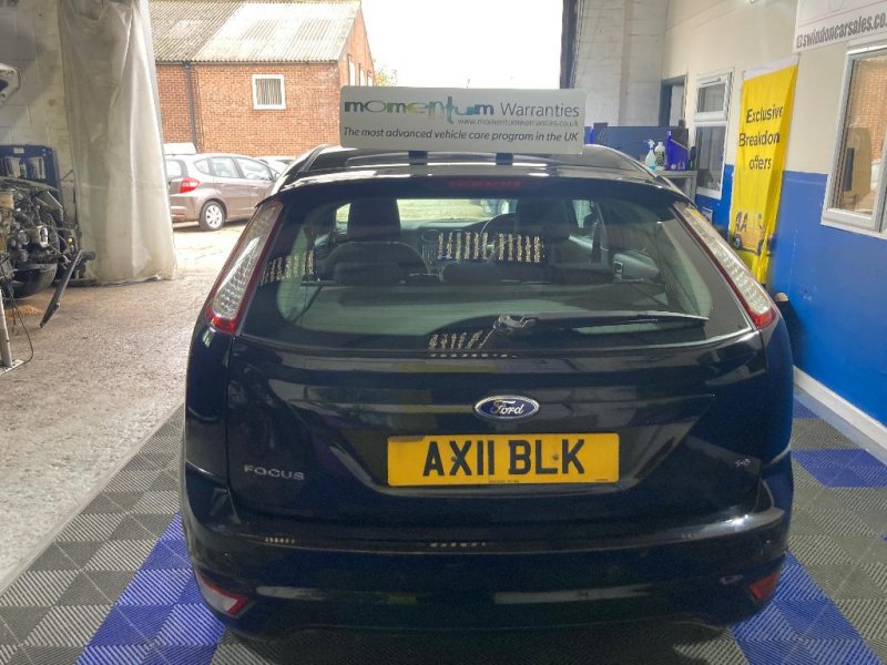 FORD FOCUS