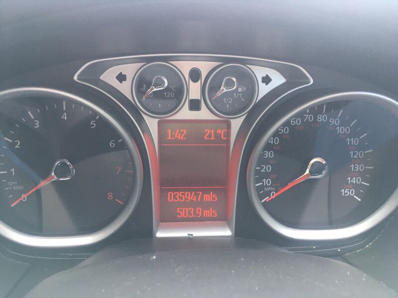 FORD FOCUS