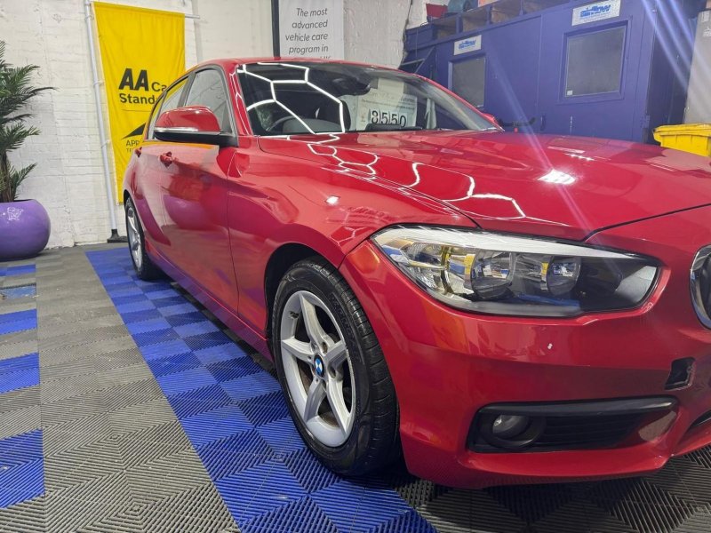BMW 1 SERIES