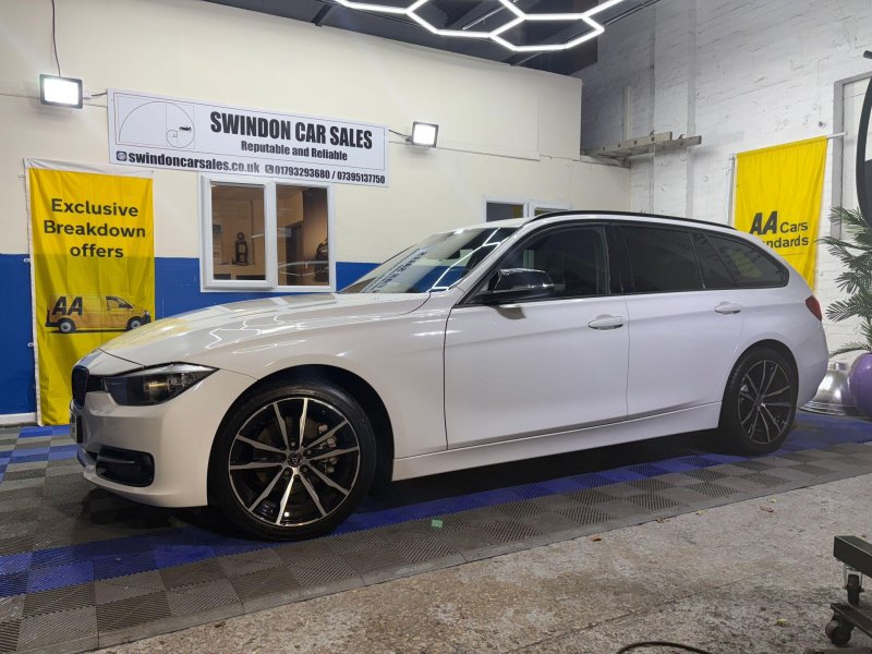 BMW 3 SERIES