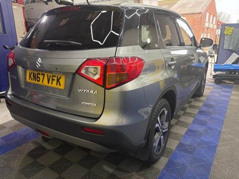 SUZUKI VITARA