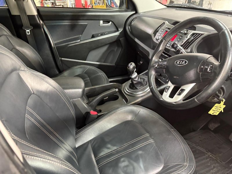 KIA SPORTAGE