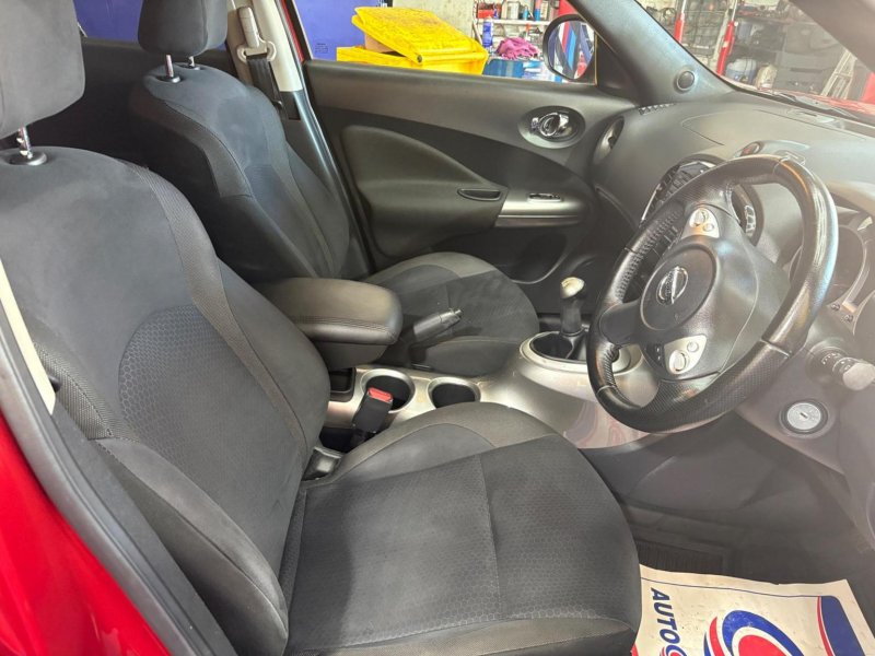 NISSAN JUKE